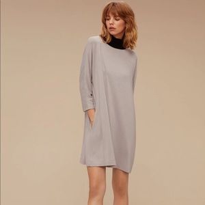 Aritzia - Wilfred Free cober dress